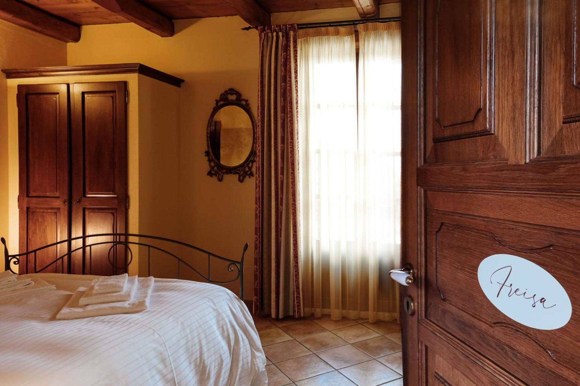 La Cantinella Country House La Morra Exterior photo